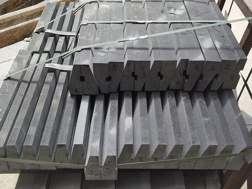 花崗巖荒料異型加工